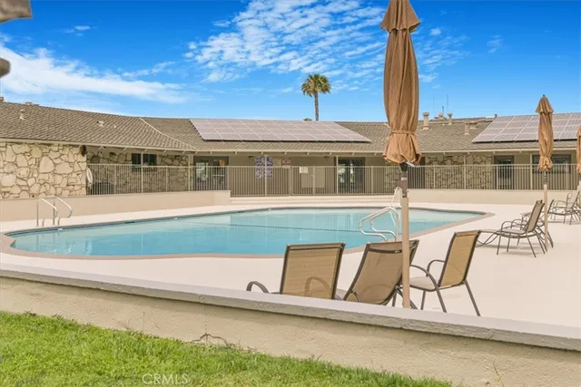 $189,000 | 6475 Atlantic Avenue, Unit 888, Long Beach, CA 90805