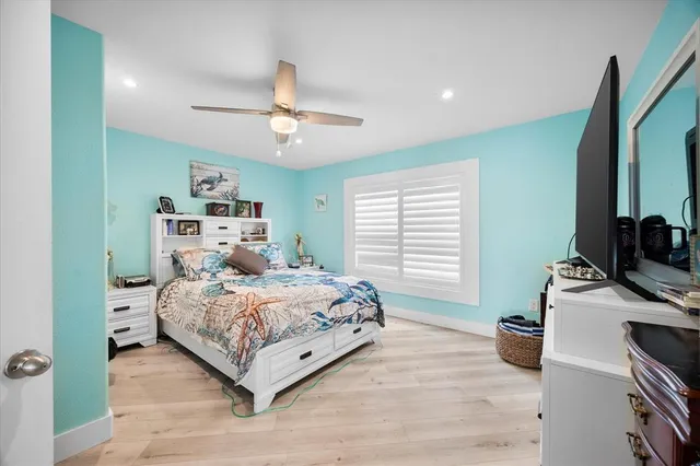 $1,200,000 | 220 Pinoak Drive, Mabank, TX 75156