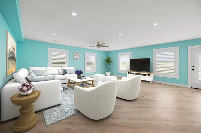 $1,200,000 | 220 Pinoak Drive, Mabank, TX 75156