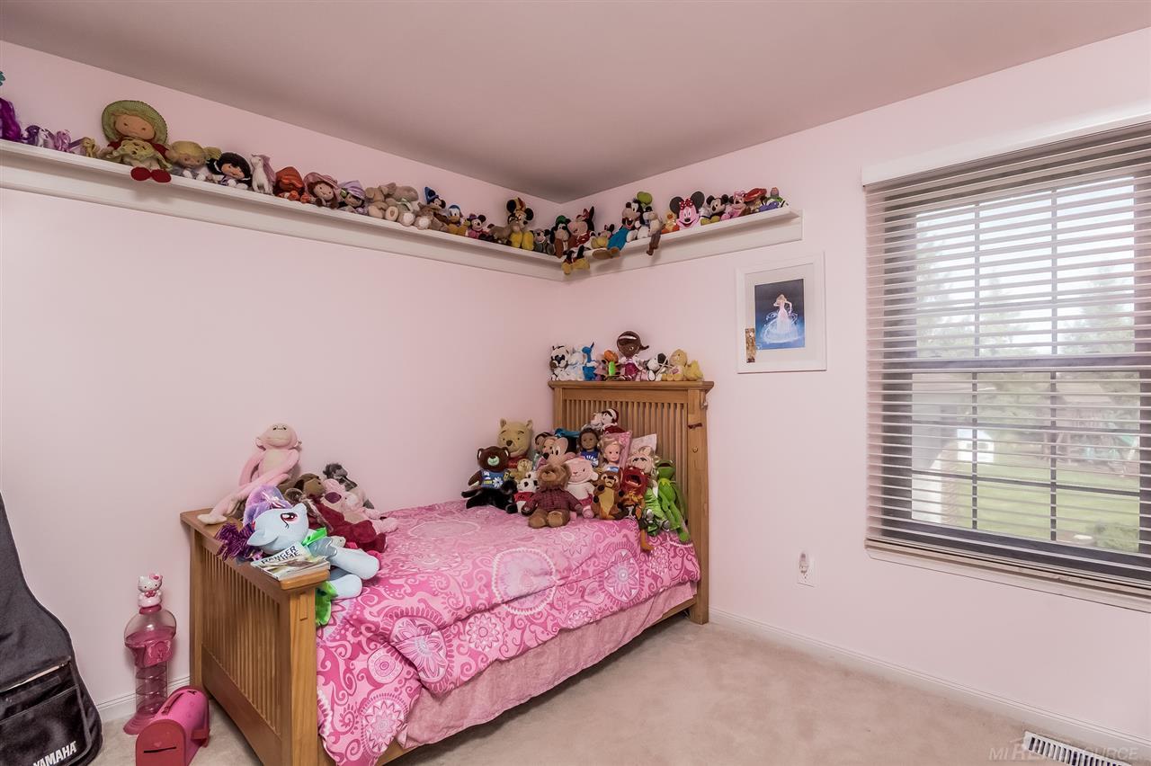 849 Dumont Place Rochester Hills, MI 48307 - Photo 25 of 50