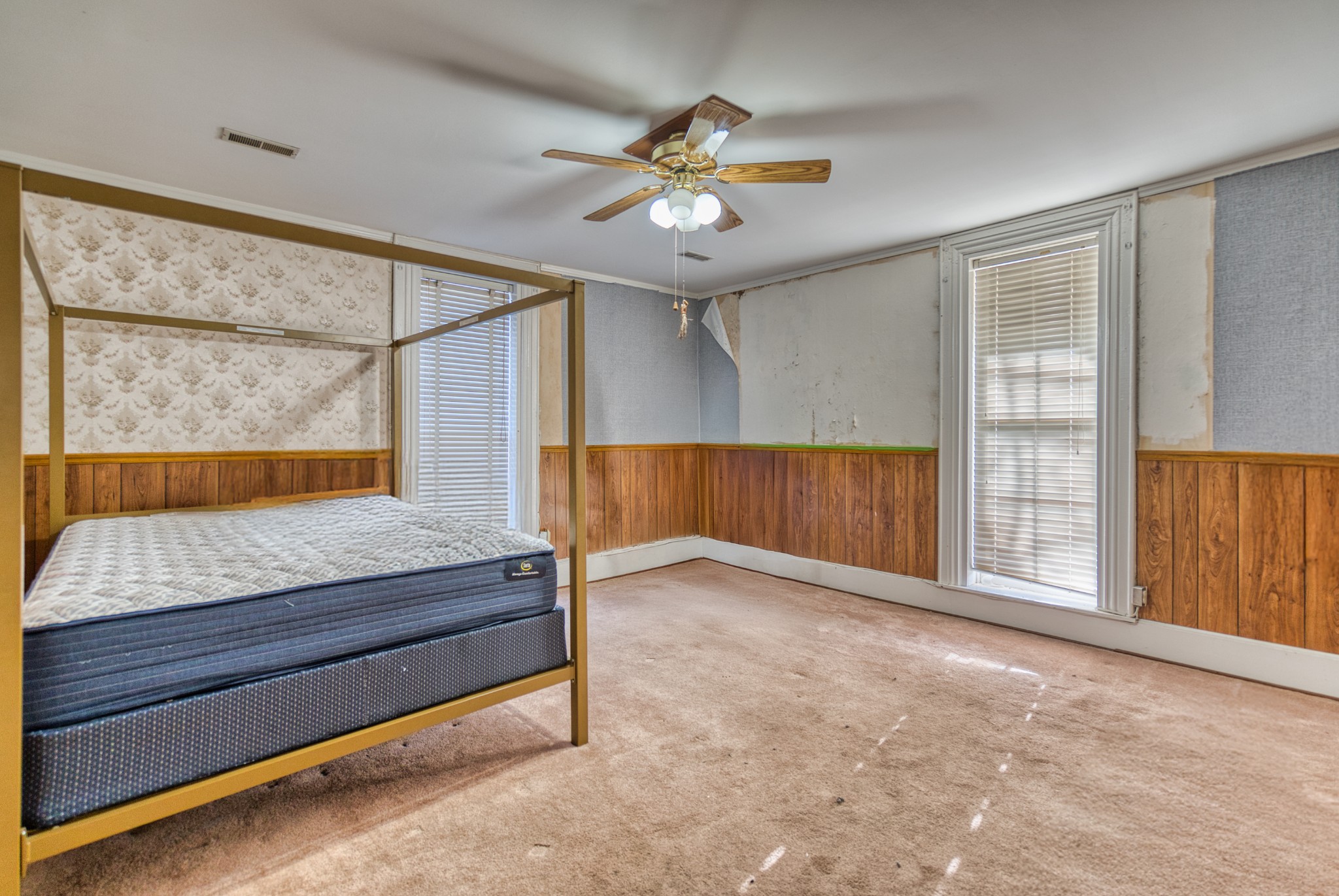 62 North Main Street Springfield, TN 37172 - Photo 41 of 69 a view of entryway