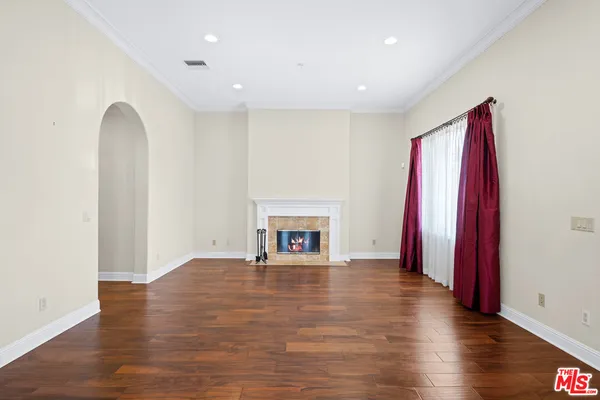 $5,098 | 108 South El Molino Avenue, Pasadena, CA 91101