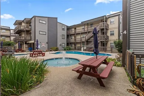 $120,000 | 2301 Edenborn Avenue, Unit 401, Metairie, LA 70001