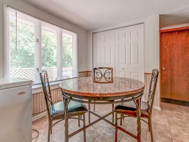 3351 Caton Farm Road Joliet, IL 60431 - Photo 7 of 17