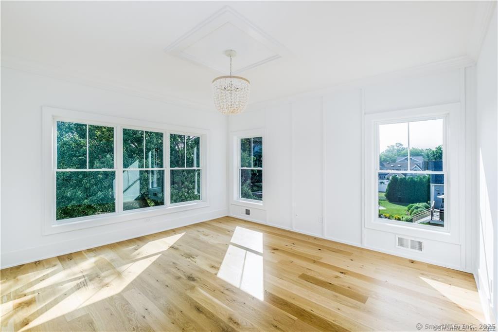 378 Penfield Road Fairfield, CT 06824 - Photo 12 of 37