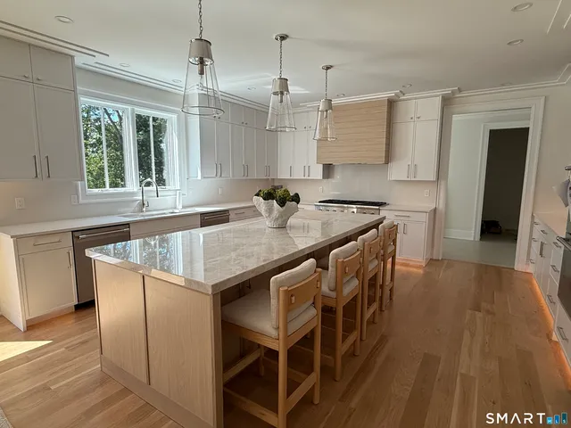 $4,300,000 | 378 Penfield Road, Fairfield, CT 06824