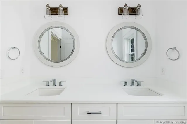 $4,300,000 | 378 Penfield Road, Fairfield, CT 06824