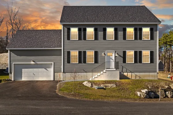 $714,900 | 14 R Pne Hl Way, Unit 14, Harvard, MA 01451