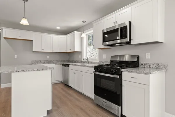 $714,900 | 14 R Pne Hl Way, Unit 14, Harvard, MA 01451