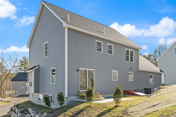 $714,900 | 14 R Pne Hl Way, Unit 14, Harvard, MA 01451