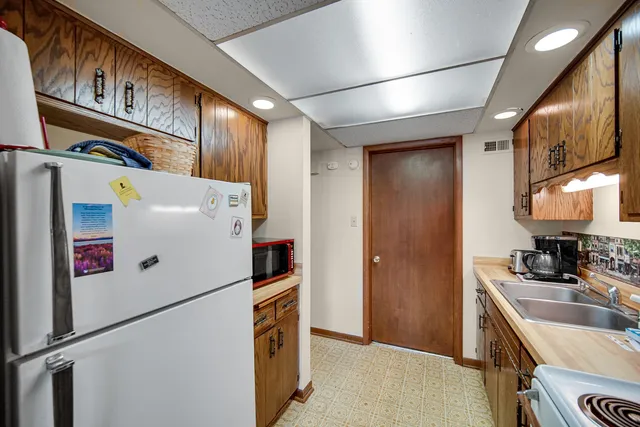 $285,000 | 2513 Ridge Road, Lansing, IL 60438