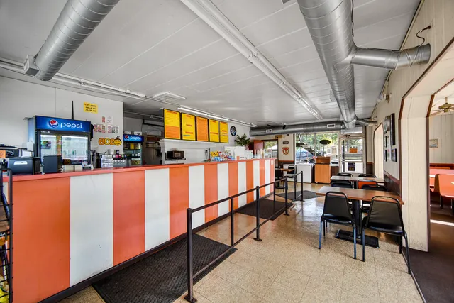 $285,000 | 2513 Ridge Road, Lansing, IL 60438