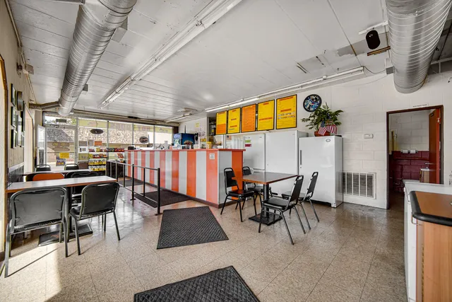 $285,000 | 2513 Ridge Road, Lansing, IL 60438