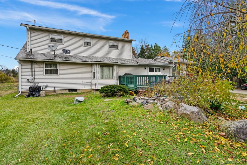 6186 Hunters Creek Road Imlay City, MI 48444 - Photo 42 of 53 50127321-41.JPG
