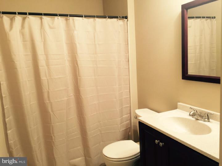 32 Ridgewood Way Burlington Township, NJ 08016 - Photo 10 of 23 Gallery Image 10