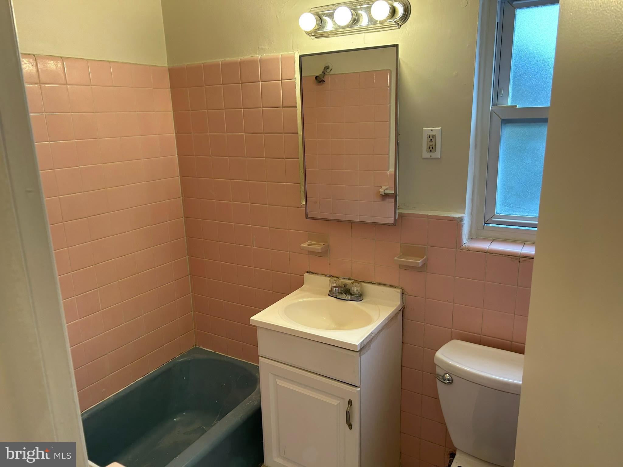 7355 Ruskin Road Philadelphia, PA 19151 - Photo 10 of 18 Unit #1 Bath