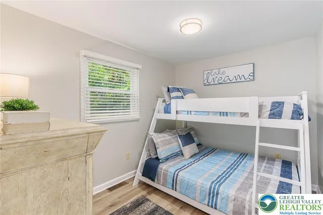 $1,495,000 | 34 South Lake Drive, Lake Harmony, PA 18624