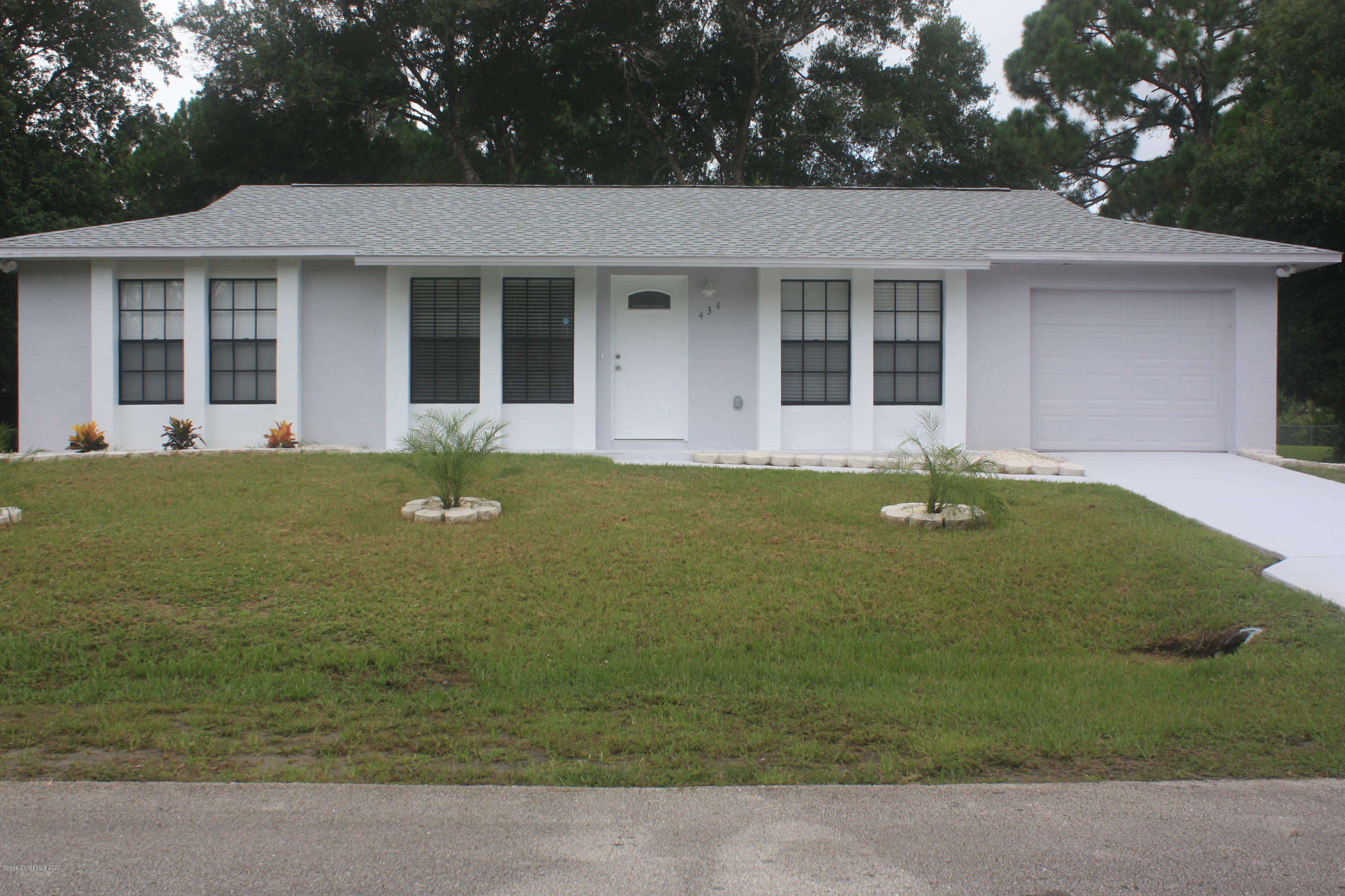 434 Tilhal Road Southwest Palm Bay, FL 32908 - Photo 1 of 15 Front