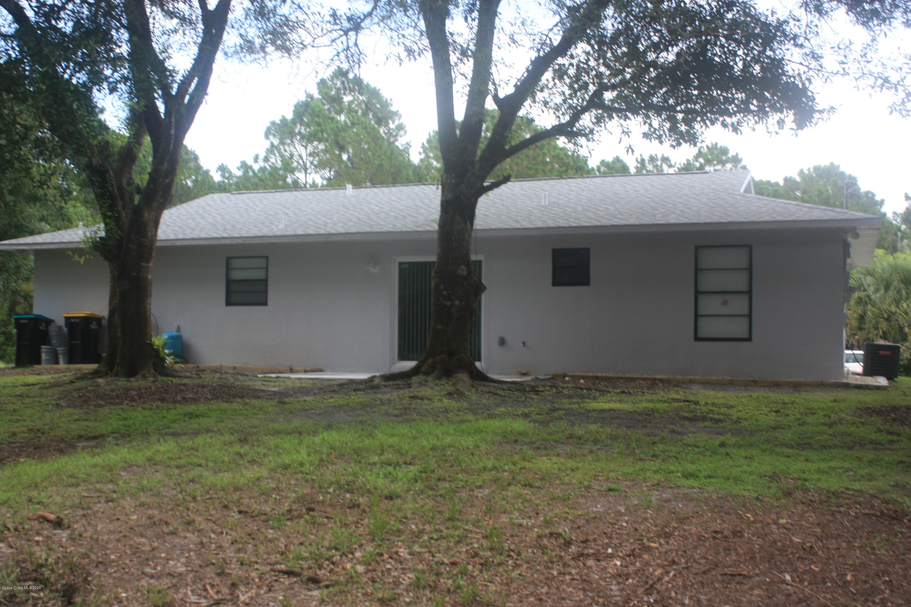 434 Tilhal Road Southwest Palm Bay, FL 32908 - Photo 3 of 15 D46B03D4-61CF-4C54-A88F-6858E3947E23