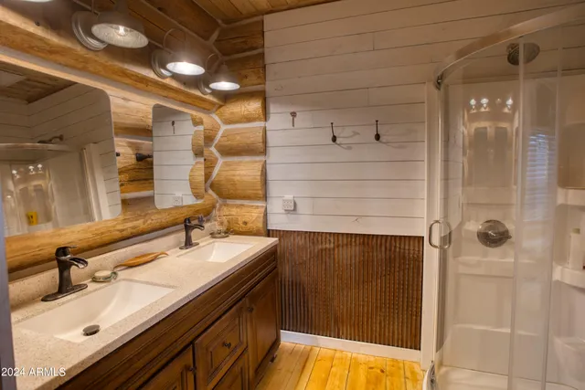 a view of a workspace with furniture