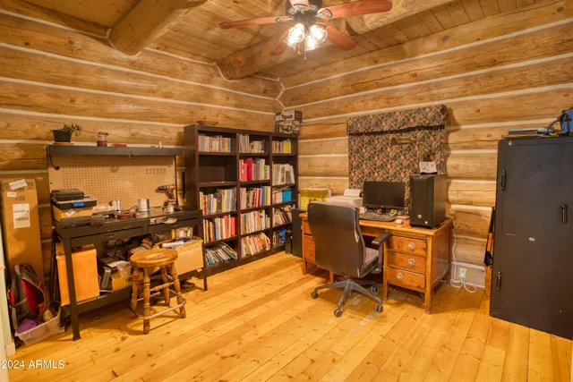 a view of entryway with a white door