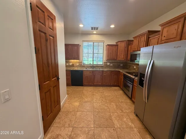 $2,500 | 3388 East Jasper Drive, Gilbert, AZ 85296