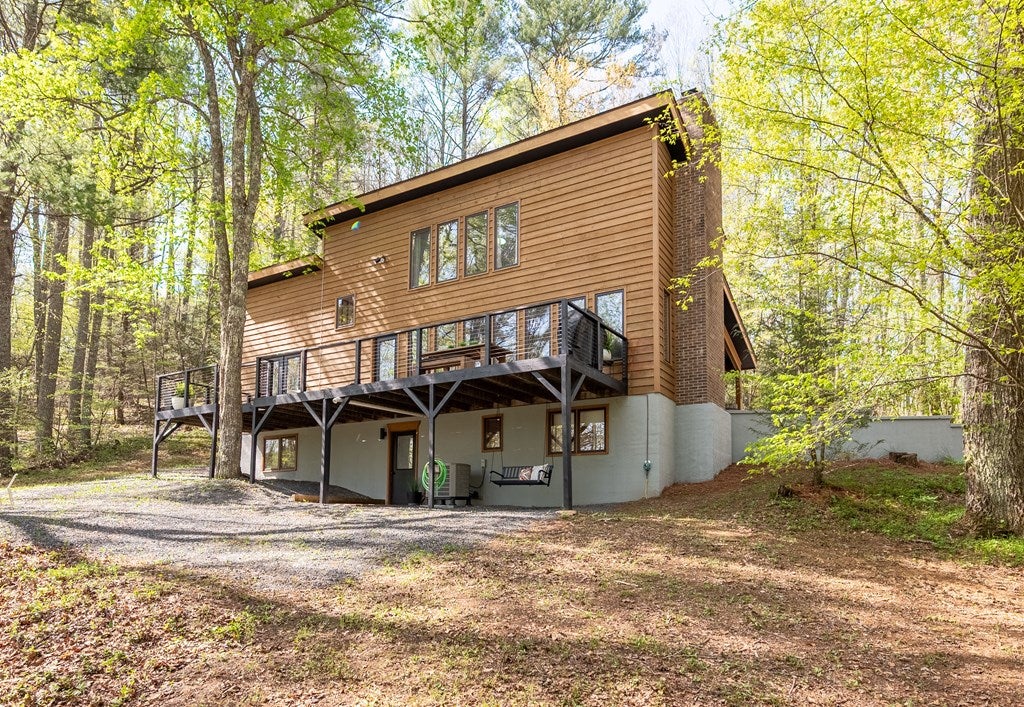 255 Frontier Road Dugspur, VA 24325 - Photo 7 of 73 Gallery Image 7
