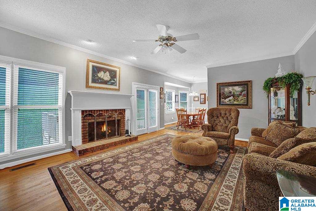 6271 Canterbury Road Pinson, AL 35126 - Photo 4 of 34