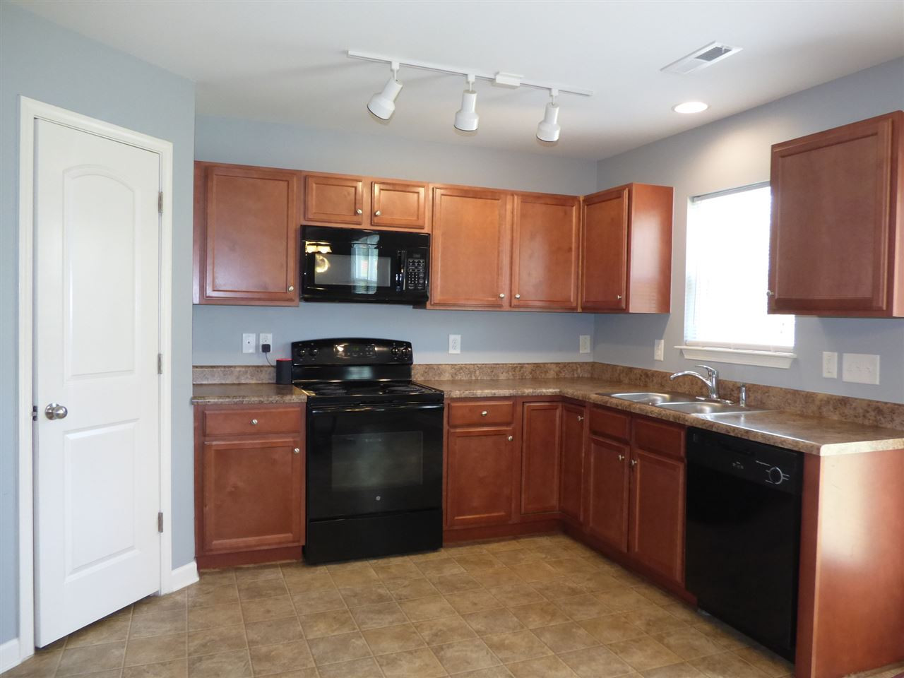 4833 Quarryman Road Raleigh, NC 27610 - Photo 7 of 25 Photo 7