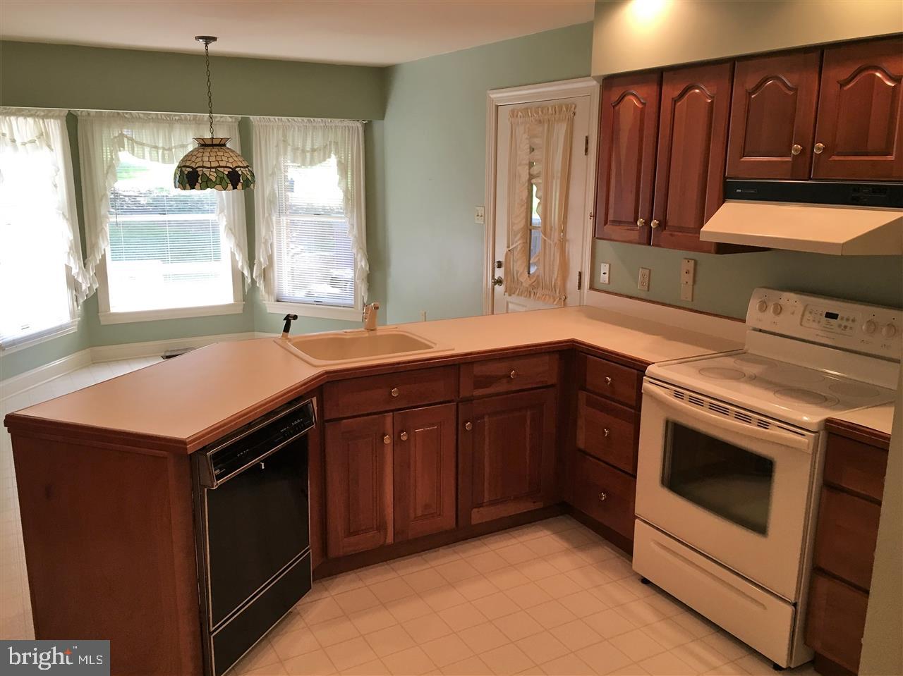 912 Petersburg Road Carlisle, PA 17015 - Photo 4 of 25 Gallery Image 4