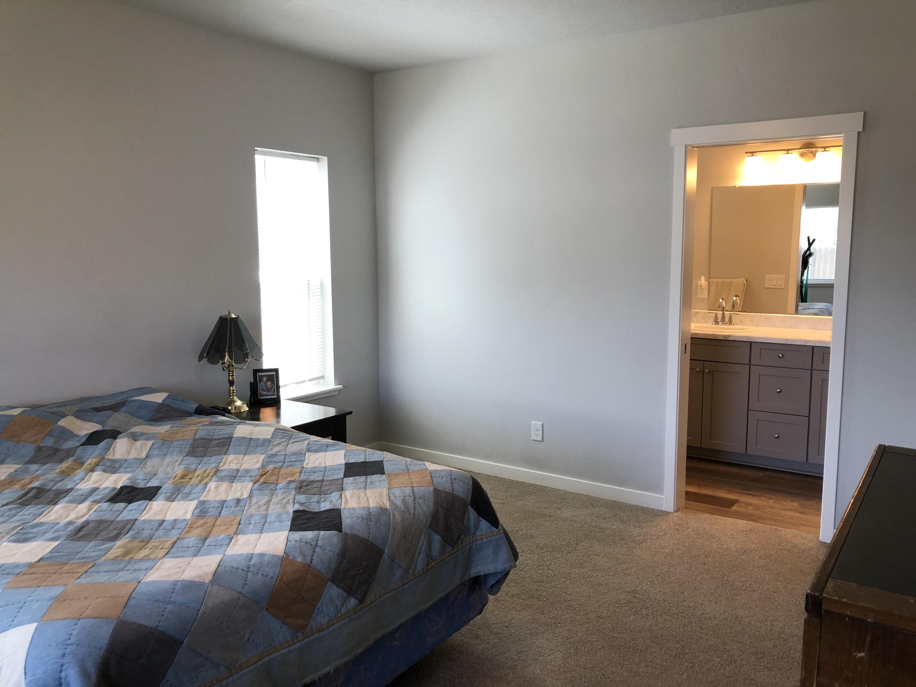 2492 Northeast Colleen Road Prineville, OR 97754 - Photo 20 of 27 B804E1E8-D410-4FDA-AA28-217DD15D5F03