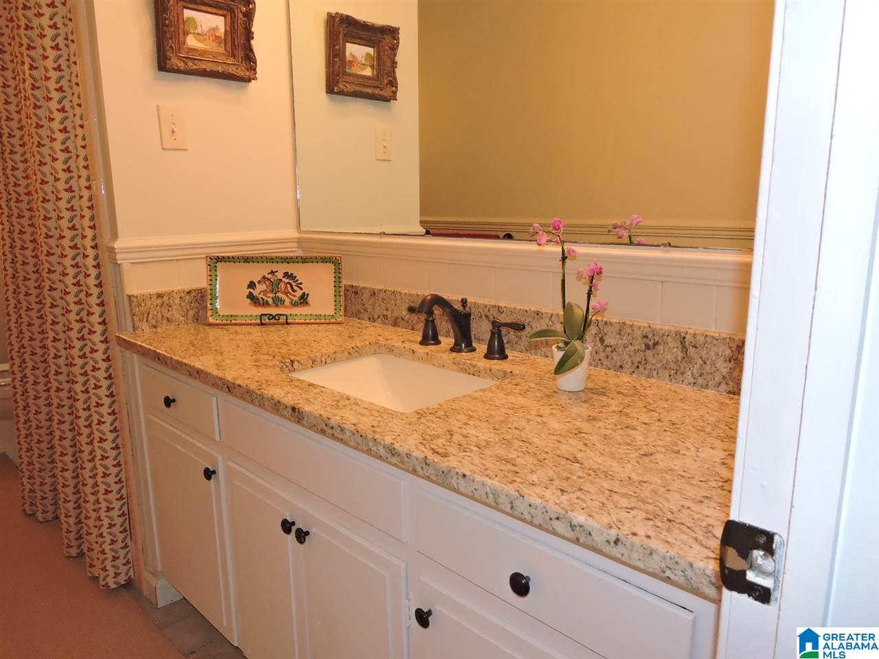 1781 Cornwall Road Birmingham, AL 35226 - Photo 26 of 40