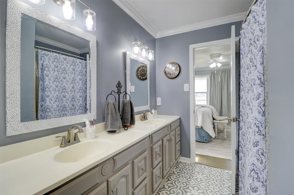 9482 Big Lake Road Lake Charles, LA 70605 - Photo 13 of 34