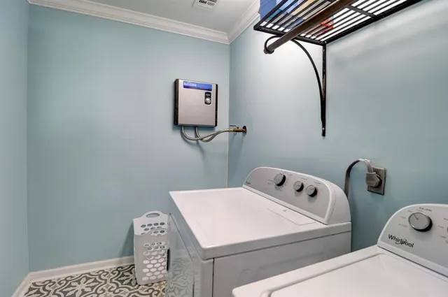 $475,000 | 9482 Big Lake Road, Lake Charles, LA 70605