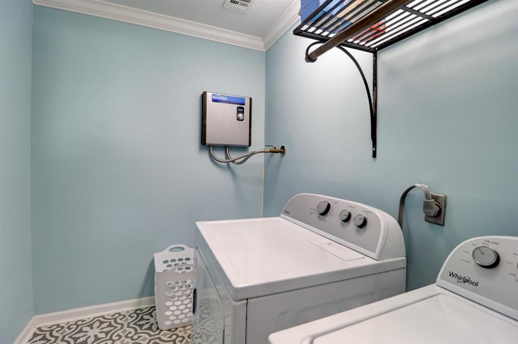 9482 Big Lake Road Lake Charles, LA 70605 - Photo 19 of 34