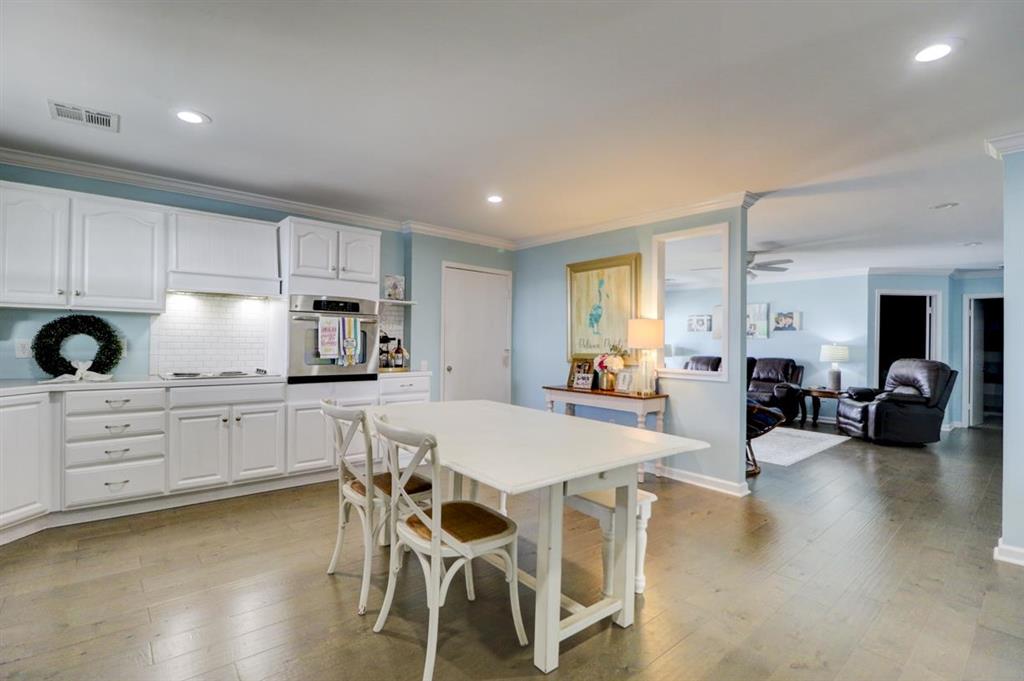 9482 Big Lake Road Lake Charles, LA 70605 - Photo 6 of 34