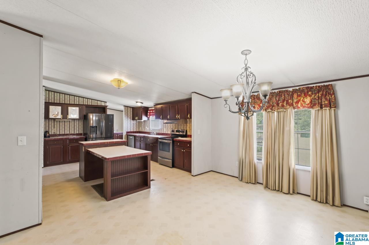 1821 Country Club Road Jasper, AL 35503 - Photo 11 of 23
