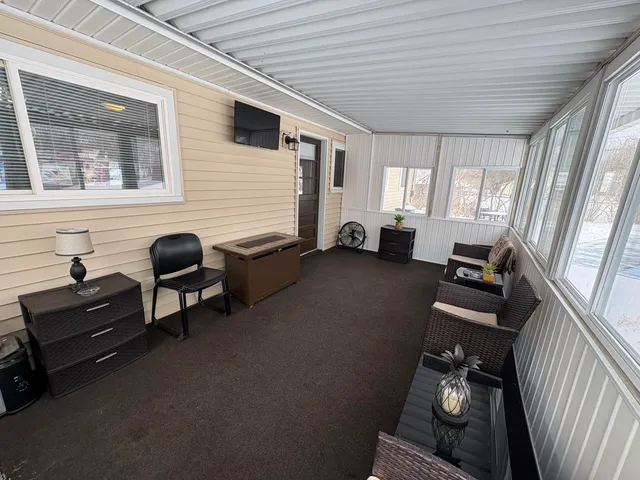 $259,999 | 3401 South Deerfield Avenue, Lansing, MI 48911