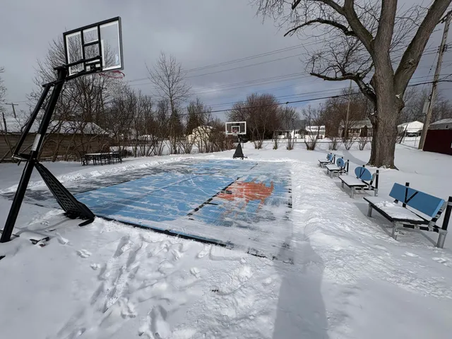 $259,999 | 3401 South Deerfield Avenue, Lansing, MI 48911