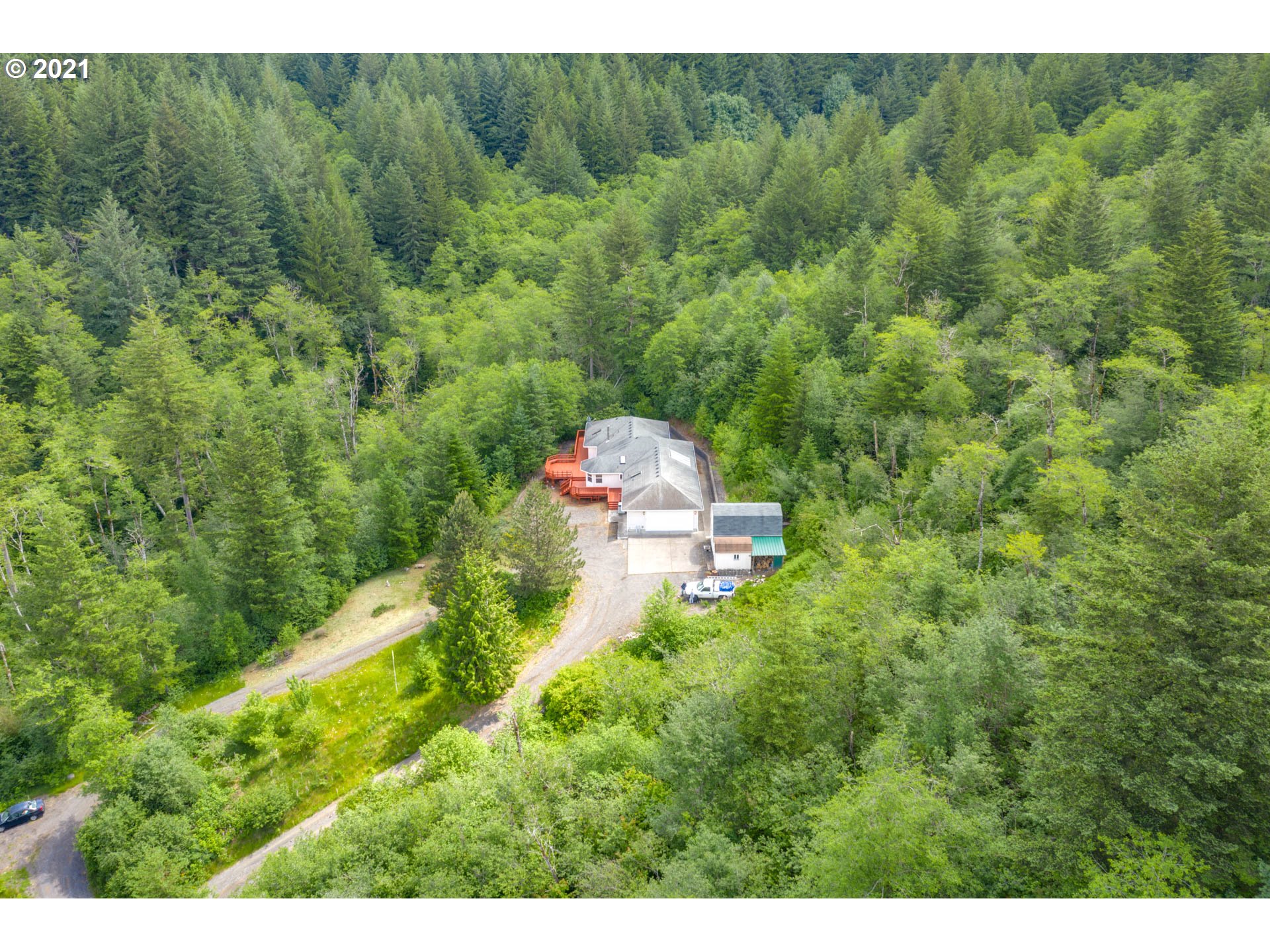 5319 Northeast Boulder Creek Road Camas, WA 98607 - Photo 3 of 31