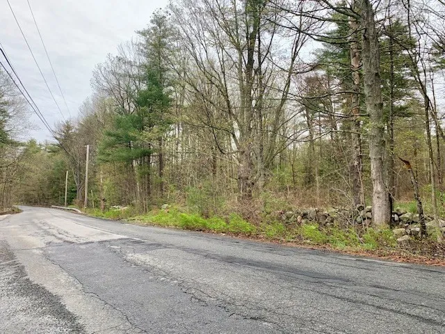 $699,000 | 86 West Elm Lunenburg Road, Townsend, MA 01474