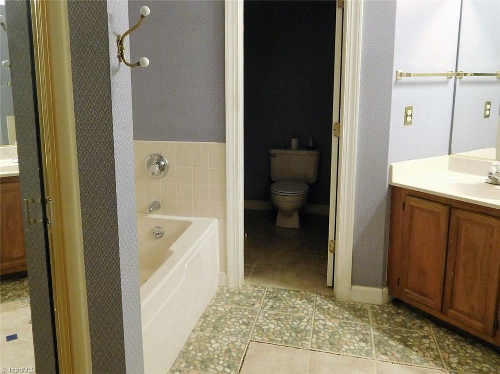 2617 Northfork Terrace High Point, NC 27265 - Photo 18 of 21 Master bath with sep shower, jetted tub, double sinks, walk in closet