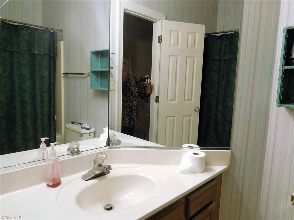2617 Northfork Terrace High Point, NC 27265 - Photo 20 of 21 Hall Bath with single sink....
