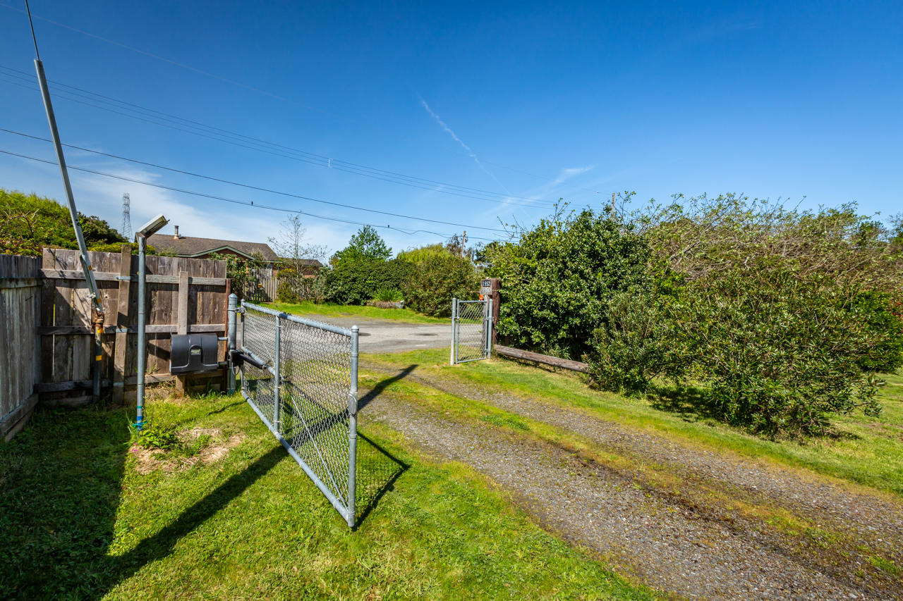 1952 Locke Street Arcata, CA 95521 - Photo 9 of 84