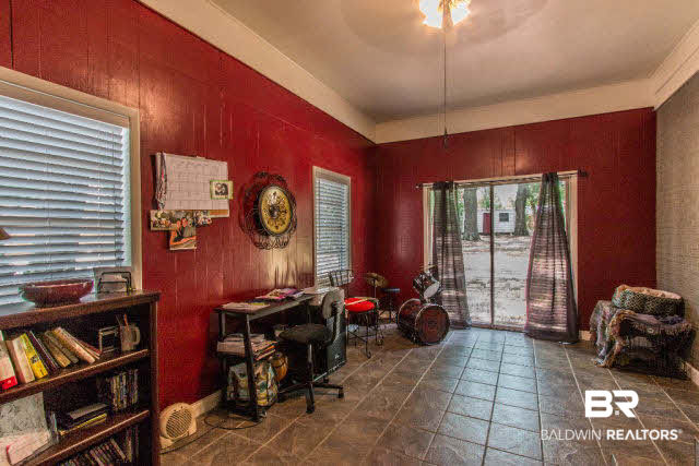 3131 North Pinetucky Road Mobile, AL 36618 - Photo 12 of 15