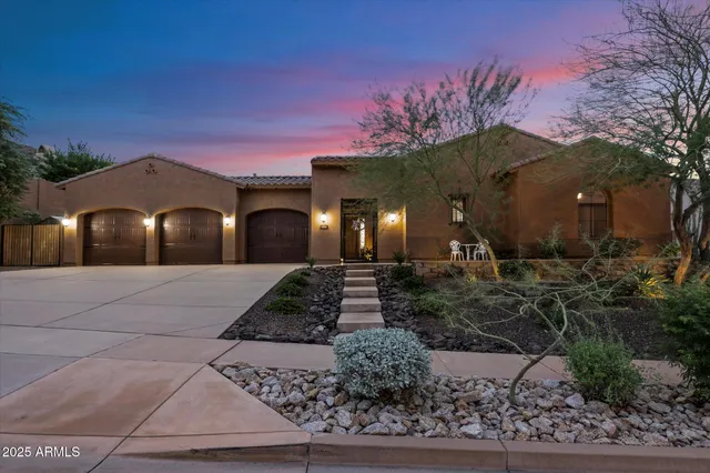 $997,000 | 2323 West Villa Cassandra Drive, Phoenix, AZ 85086