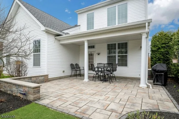 $929,000 | 4 Virgil Lane, Flanders, NJ 07836