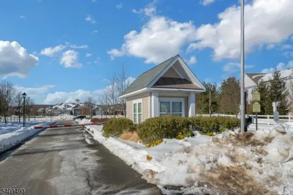 $929,000 | 4 Virgil Lane, Flanders, NJ 07836