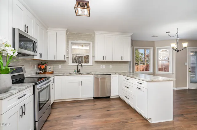 $450,000 | 105 Arbor Wynds Court, Holly Springs, NC 27540