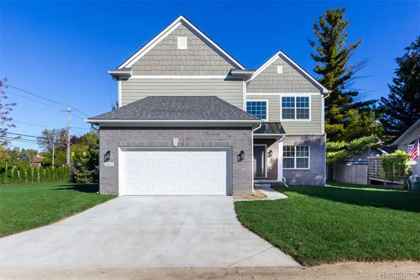 $599,900 | 2023 Cecil Drive, Troy, MI 48083
